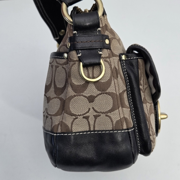 EXCELLENT COACH 65TH ANNIVERSARY LEGACY DOUBLE TURNLOCK SIGNATURE BAG - Picture 6 of 11